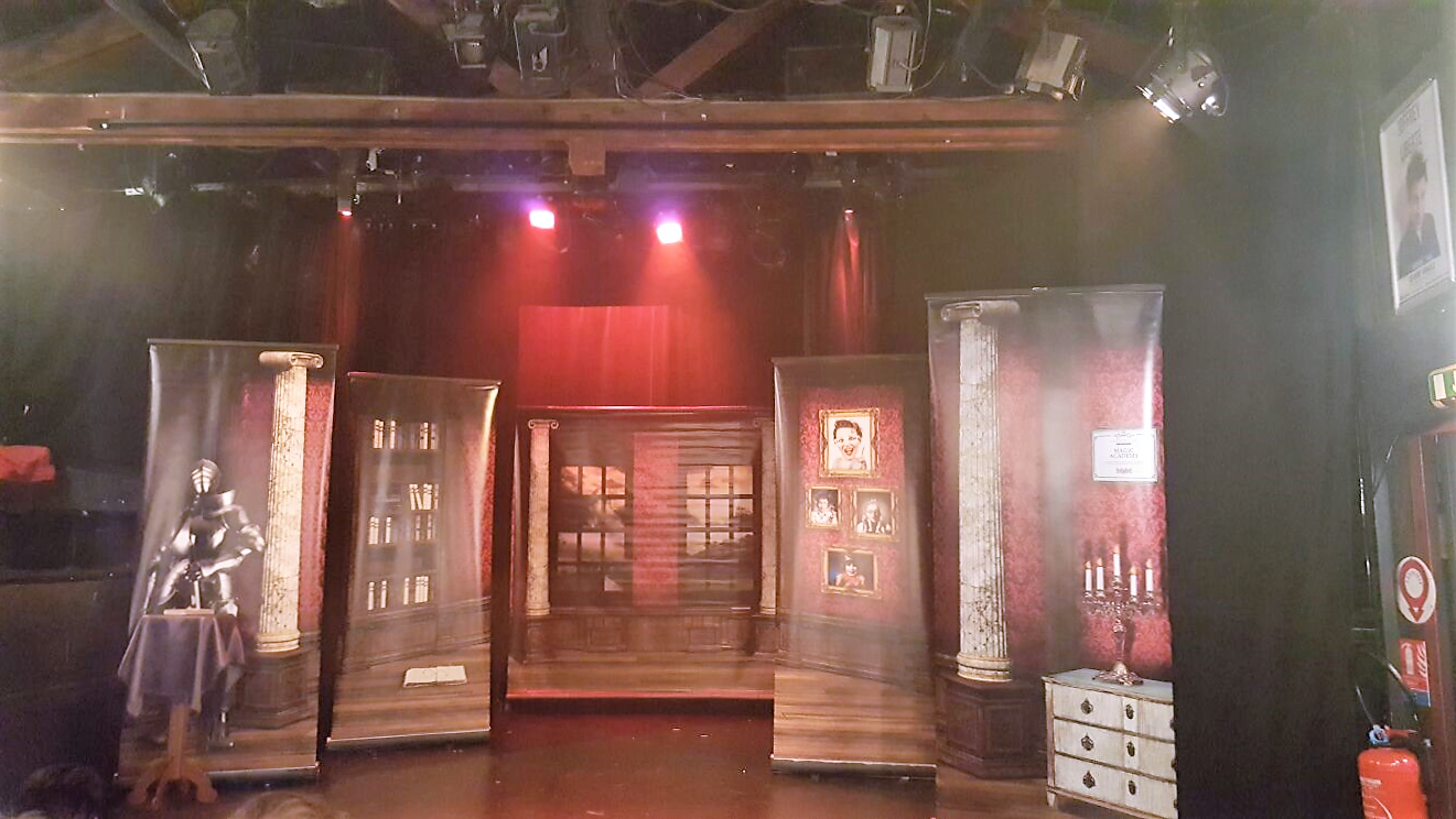 theatre2