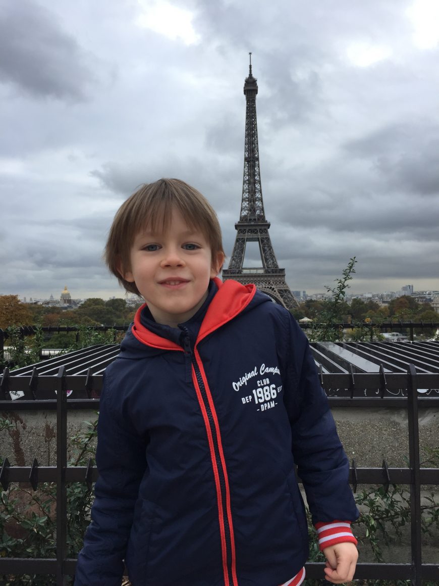 Charlie et Papa à la tour Eiffel